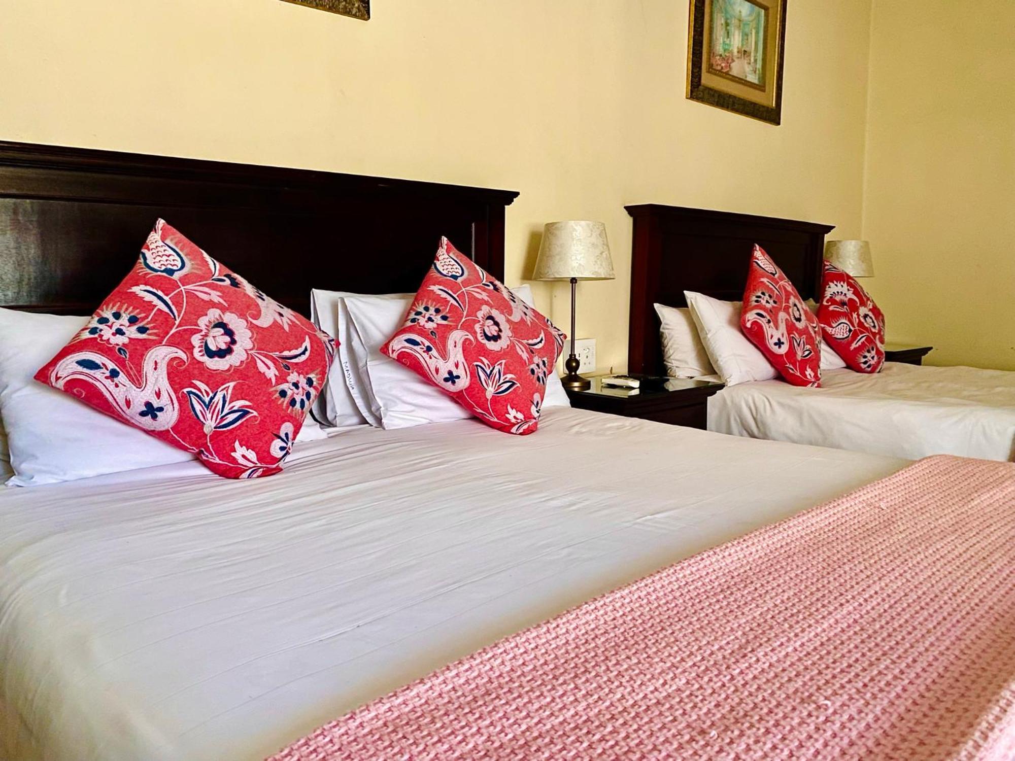 Madlula'S Guesthouse ปีเตอร์มาริตซ์เบิร์ก ภายนอก รูปภาพ